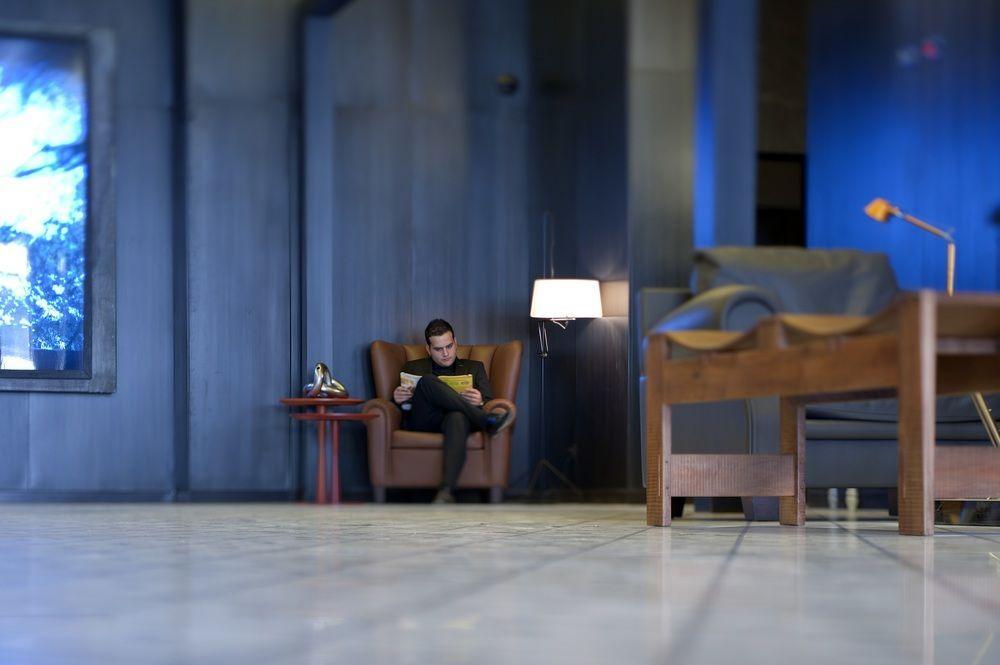 Saifi Suites Hotel Beirut Exterior photo