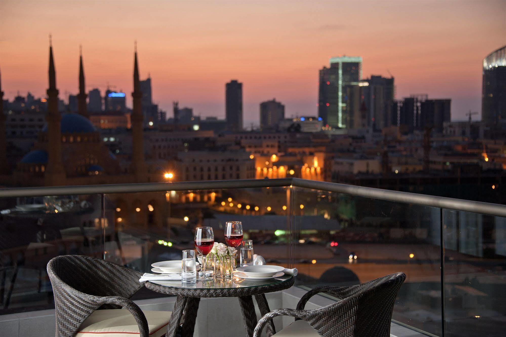 Saifi Suites Hotel Beirut Exterior photo